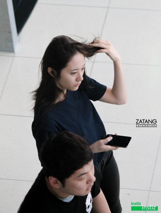 Krystal - short hair - Instiz - http://www.instiz.net/pt/3498108&green=1&page=1&grnpage=3&greenset=