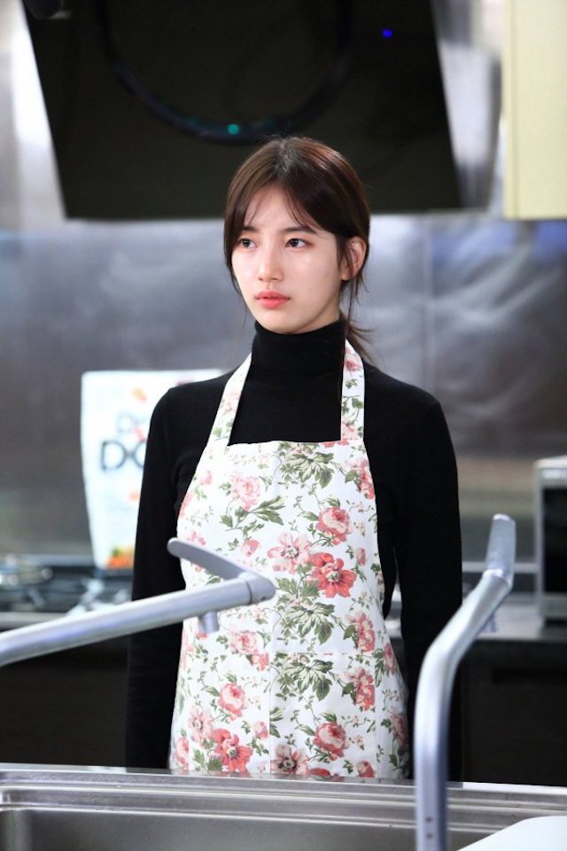 Suzy、金宇彬《任意依戀》劇照