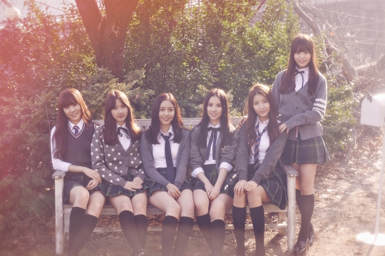 GFRIEND ，首張正規專輯「 L.O.L’」將於7月11日發布，預計兩種不同格調