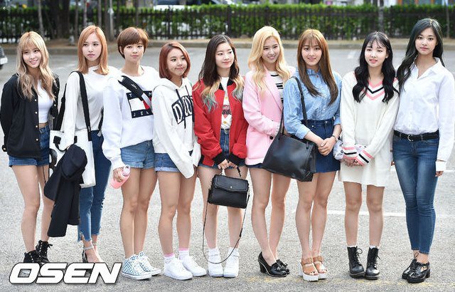 TWICE (來源：OSEN)