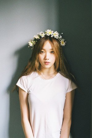 Image: Lee Sung Kyung