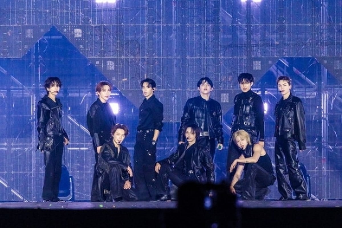Scalpers who resold SEVENTEEN concert tickets are sentenced to prison and ordered to forfeit over 1 billion won