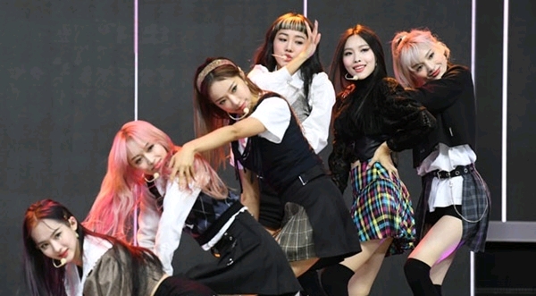 Red Velvet被新女團抄襲名曲疑惑，自信回應“與前輩們魅力不同”