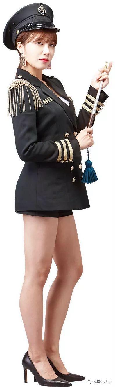 Apink的製服大長腿！ 海戰女神們的水手服誘惑