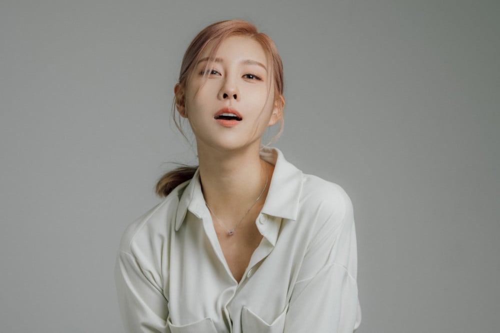 Stephanie與Flex Music簽約 展開新開始