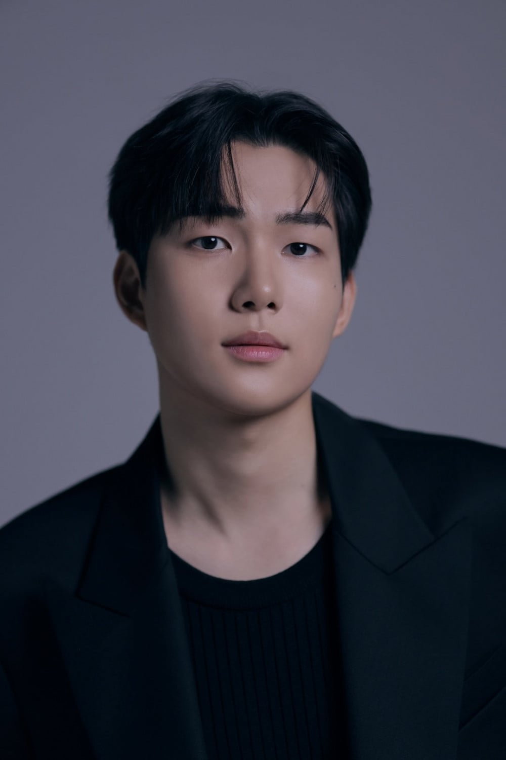 tang junsang signs with billions joining lee junyoung