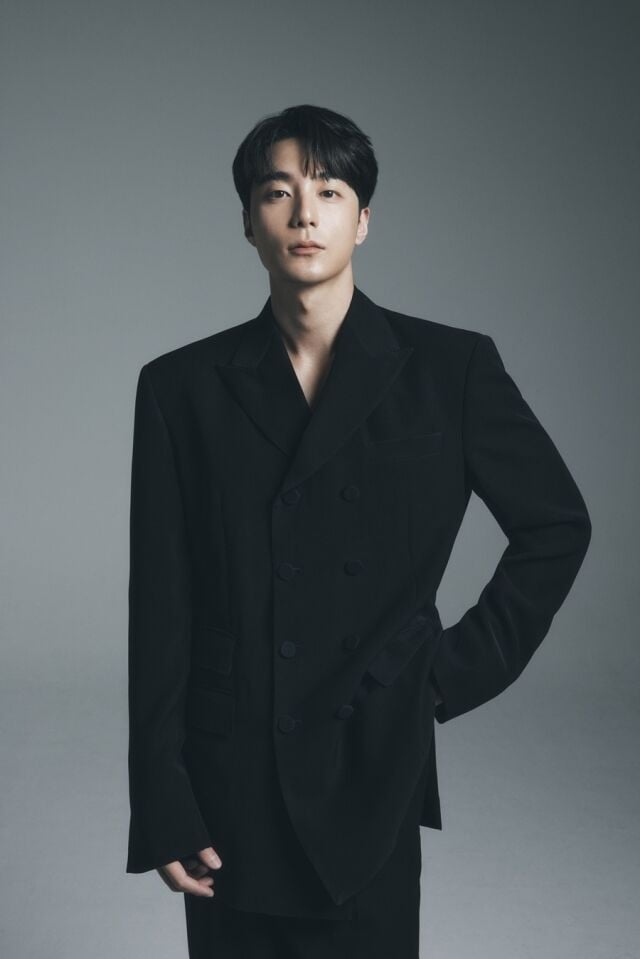 Roy Kim announces his new single Cry Out Loud