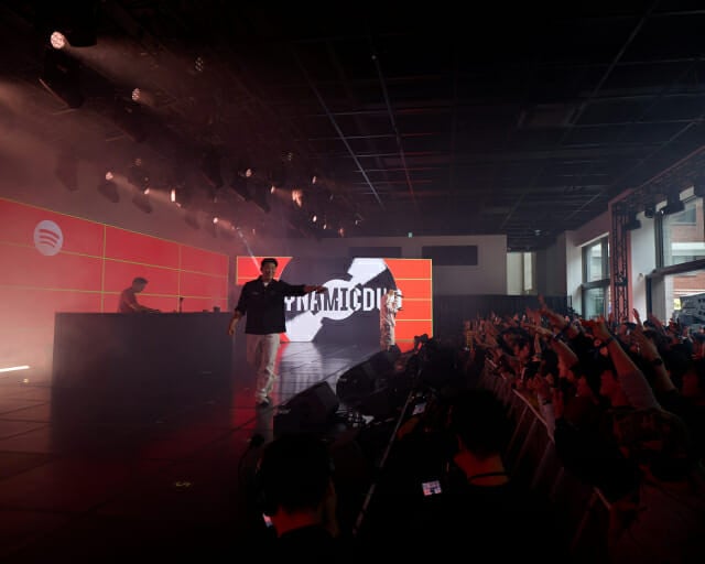 Dynamicduo在首爾聖水洞Spotify House Seoul演出