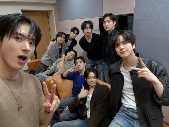 The Boyz於《IDOL RADIO》合體 尚延宣布退伍