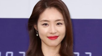 女演員李允熙誕下健康女嬰