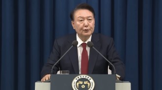名人對尹錫悅短暫宣布戒嚴法后發表看法