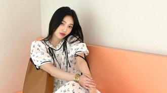  Joy，承認戀愛後，越來越可愛了的美貌…視線搶奪