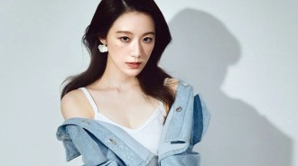 (G)I-DLE’s Shuhua 展現她在《Allure Korea》封面上的驚人美貌