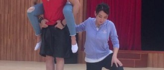 Jessica參演《十二道鋒味2》 與陳偉霆遊戲互動