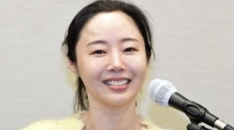 BTS的粉絲ARMY反對閔熙珍回歸ADOR CEO，發起全球話題標籤活動