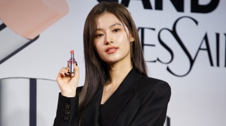 TWICE Sana擔任「日本YSL」繆斯！&#8221;很久以前就愛用，很榮幸&#8221;