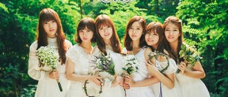 GFRIEND新專輯預訂破6萬張 人氣持續增長