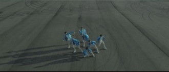 GOT7 新歌「Fly」MV預告公開 全新形象 展現青春活力