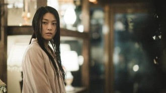 |Seolhyun在《Light Shop》中以神秘顧客身份驚艷變身