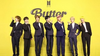 BTS在美國媒體評選的熱門歌曲《Butter》中獲得了&#8221;年度專輯&#8221;獎