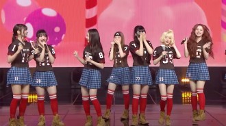 UNIS 獲得首個音樂節目勝利