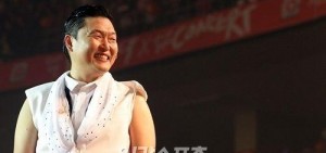 鳥叔中文單曲「爸爸」登上QQ音樂MV一周排行榜冠軍
