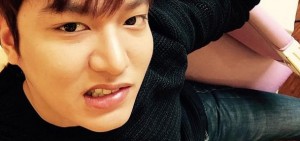 李敏鎬搞怪認證開通Instagram 「因為冒充者才開始的」