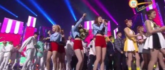 Red Velvet持續受熱捧 新曲獲《音銀》冠軍