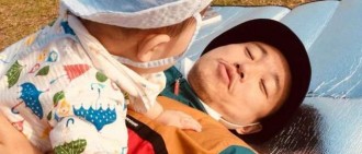 姜Gary在IG上曬與兒子的合照，露出慈父笑容連眼神都變溫柔啦