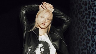 BLACKPINK Rosé登時尚雜誌封面，充滿青春活力，秀出自信的性感美