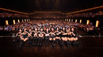 本月少女在日本首次演唱會中落下眼淚！克服了重重困難，&#8221;謝謝你們等我&#8221;。