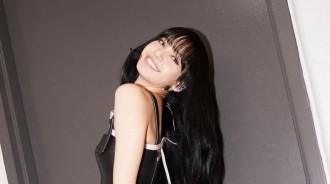 BLACKPINK成員Lisa，堅持鍛煉的健康身材，充滿力量感