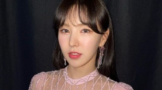 [Red Velvet][新聞]211226 Wendy，粉紅色透視展現的優雅..迷醉的美貌