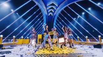 ITZY公開主打歌《LOCO》MV預告片第2部，預告史上最佳表演