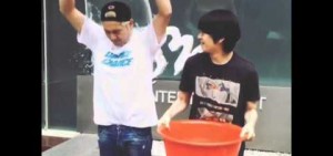 Super Junior (強仁 & 希澈) 冰桶挑戰