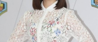IU今秋攜新專輯回歸 從作詞作曲到總監製的才女